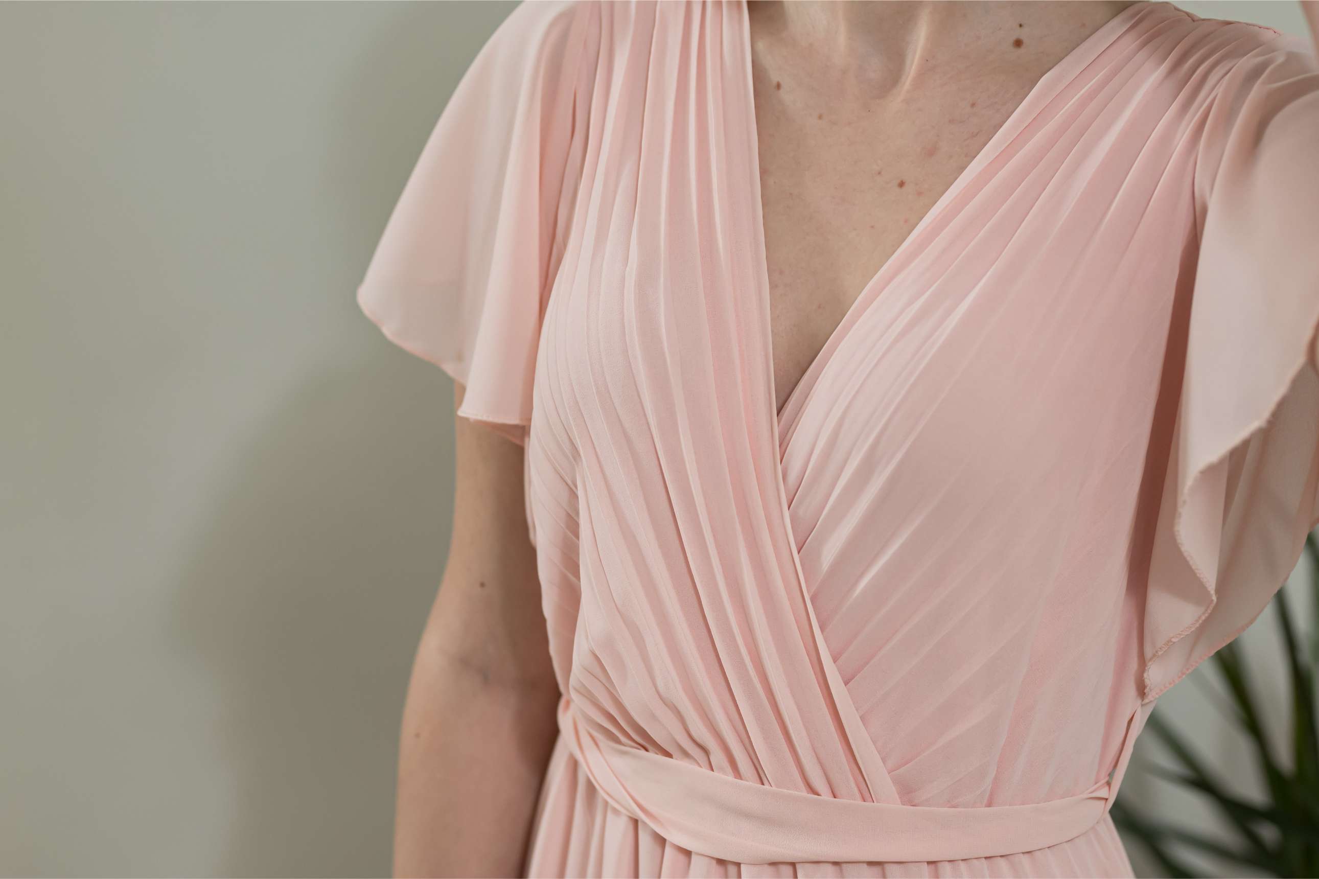 שמלת רומנטיקה